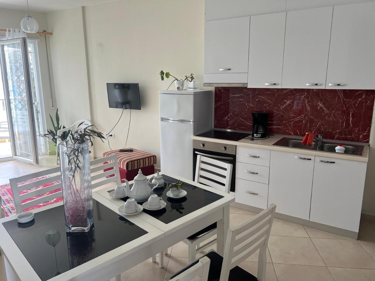 Hakunna Matata Rezidence&Apartments Vlorë Exteriör bild