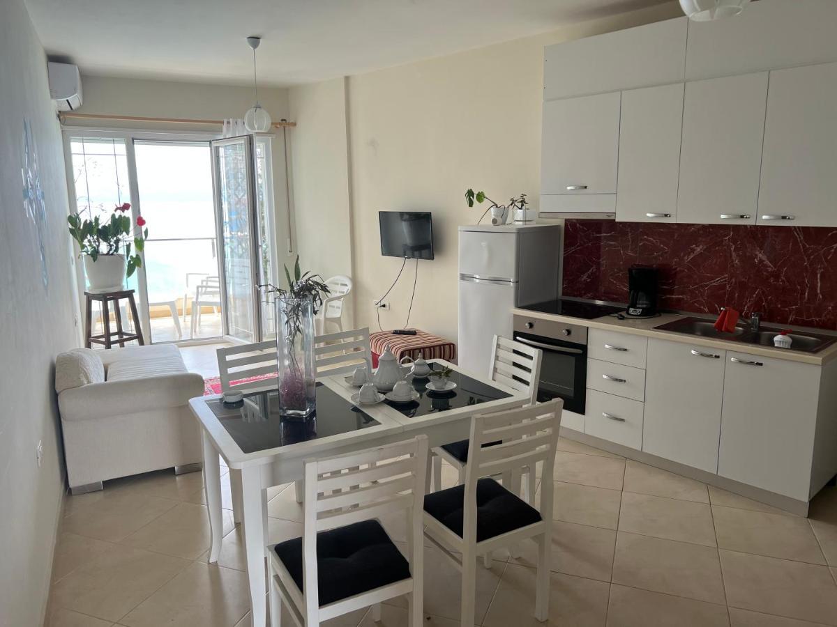 Hakunna Matata Rezidence&Apartments Vlorë Exteriör bild