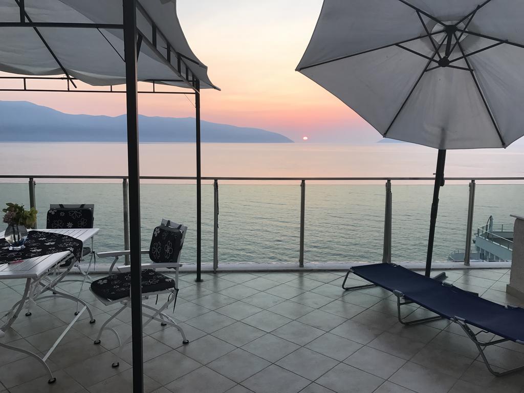 Hakunna Matata Rezidence&Apartments Vlorë Exteriör bild